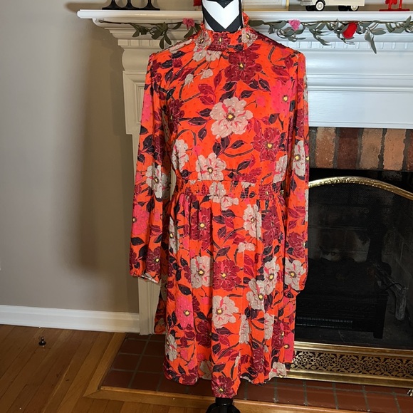 Torrid Mini Clip Dot Floral Blouson Sleeve Dress Size 00 - Picture 5 of 12